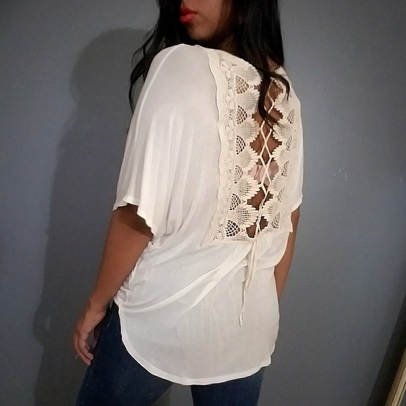 CREAM CROCHET LACE UP BACK TOP - Picture 4 of 6